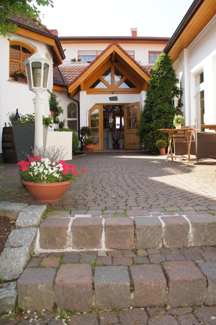 Landgasthof Druschel Шлюхтерн Екстер'єр фото